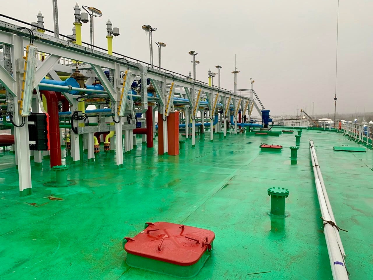 Завершено строительство судна «Необетон-3»