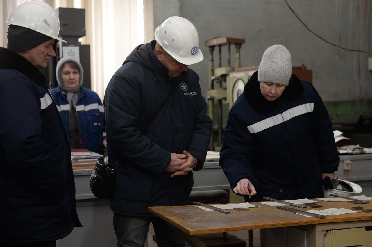 Регистр успешно завершил освидетельствование Енакиевского металлургического завода