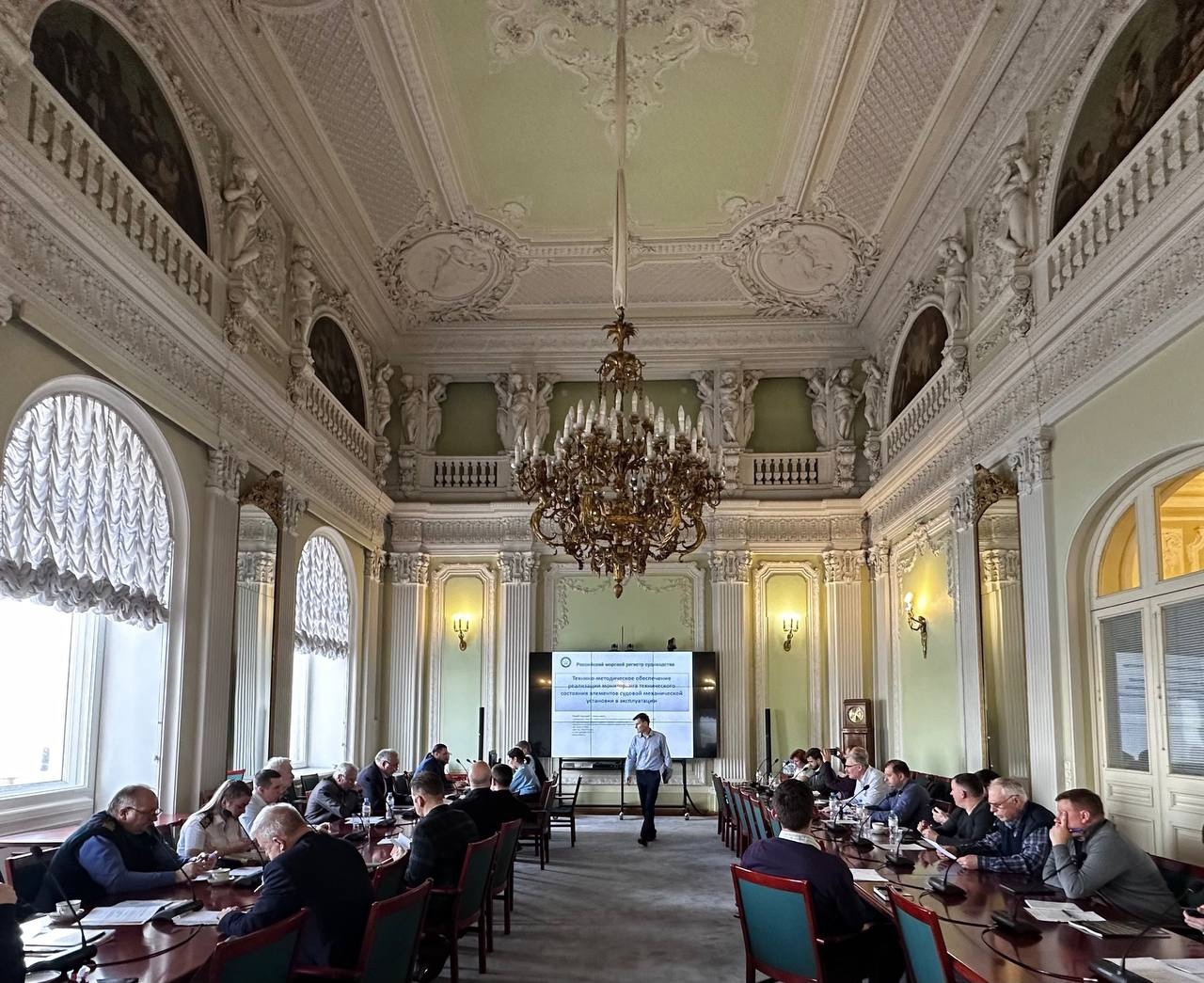 Актуальные вопросы судостроения обсудили эксперты морской отрасли в рамках заседаний секций НТС РС