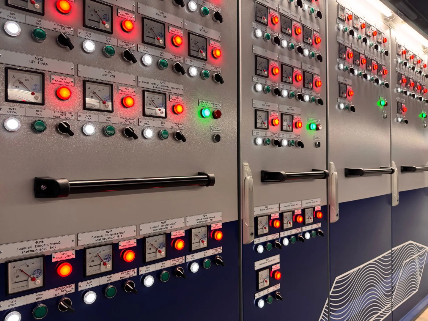 РС освидетельствовал комплектные ГРЩ и АРЩ для ледоколов «Лидер»