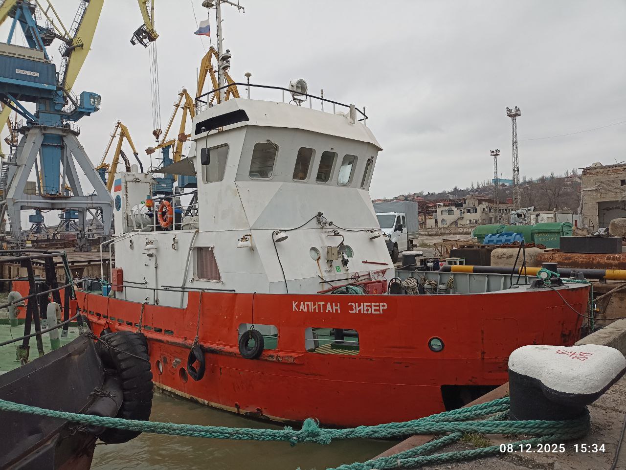 Вспомогательное судно «Капитан Зибер» принято в класс РС