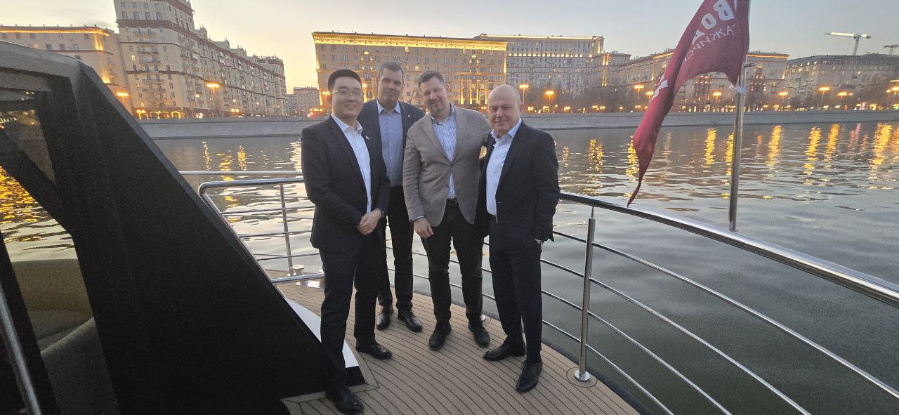 РС и компания «Водоходъ. Пассажирский Порт» обсудили перспективы сотрудничества