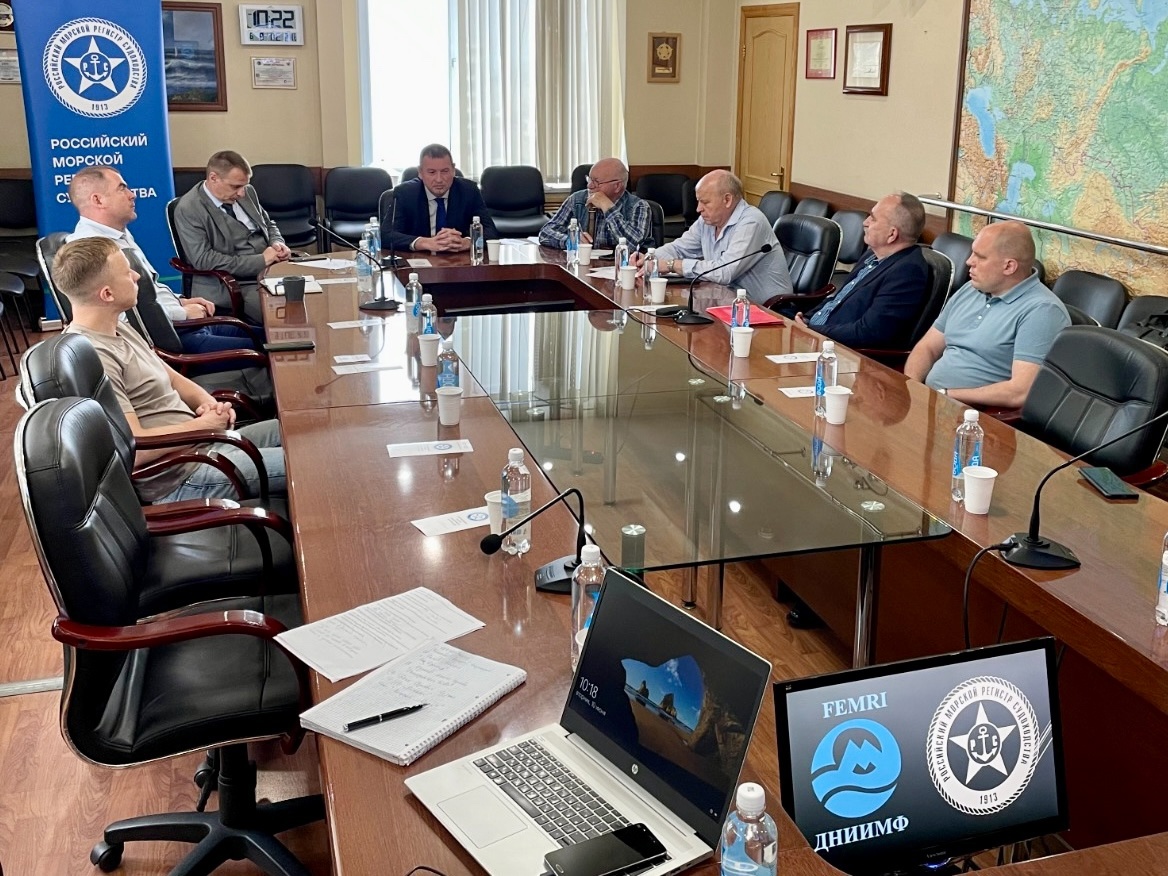 РС и судоремонтные предприятия Приморья: совместная работа на благо региона