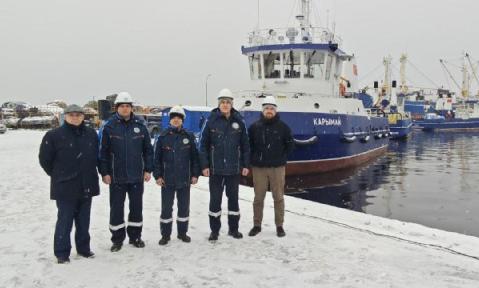 Класс РС: на сейнерах «Карага» и «Карымай» поднят флаг РФ