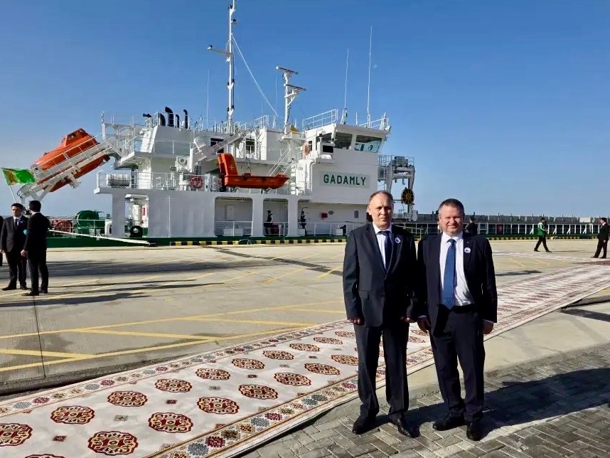 РС принял участие в церемонии первого рейса туркменского сухогруза «GADAMLY»