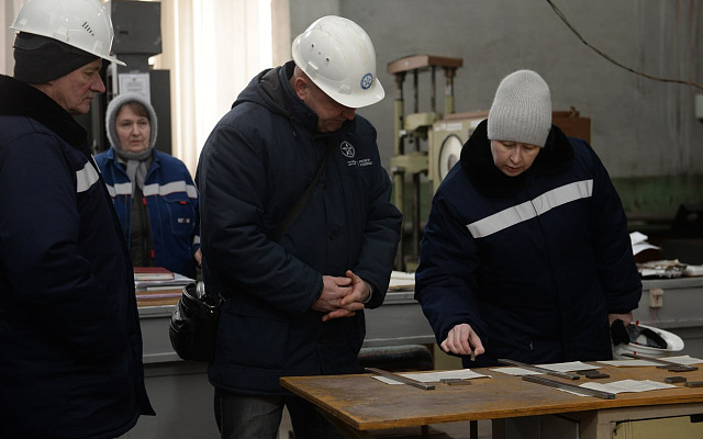 Регистр успешно завершил освидетельствование Енакиевского металлургического завода