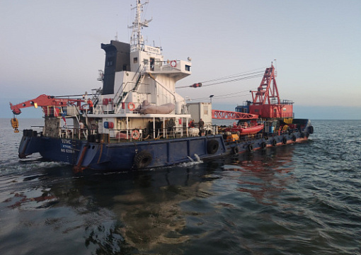 Регистр выполнил освидетельствование кранового судна «Тетис»