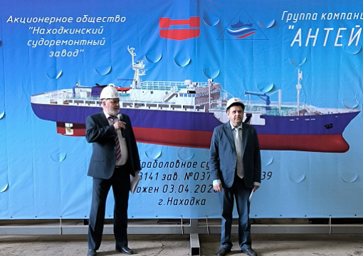 КлассРС: В Находке заложено три новых краболовных судна проекта 03141