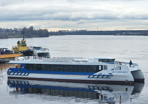 Класс РС: спущен на воду высокоскоростной катамаран пр. 04580