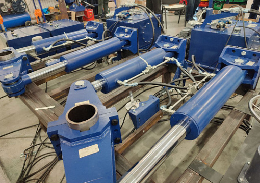 РС освидетельствовал рулевую машину Таркон 110