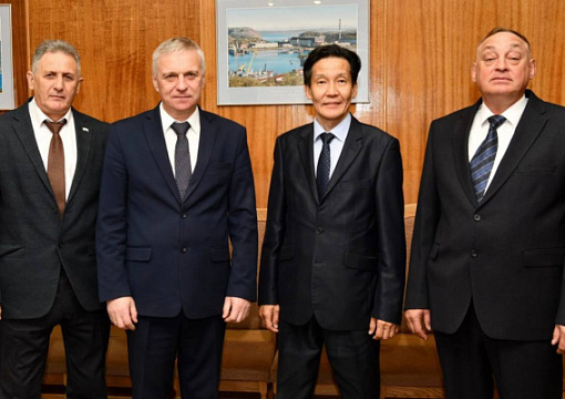 РС поздравил руководство ЦС «Звездочка» с юбилеем