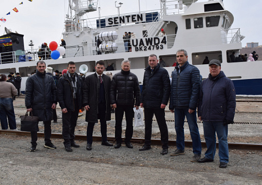 На краболове «Сентен» поднят российский флаг