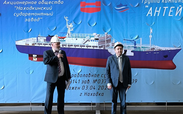 КлассРС: В Находке заложено три новых краболовных судна проекта 03141