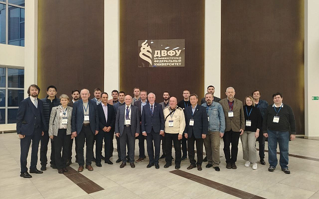 РС представил доклад на конференции «Полярная механика»