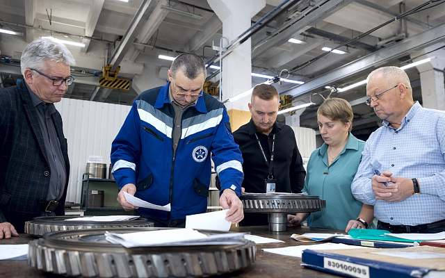 РС ведет работы по освидетельствованию двигателя E70/8РД 