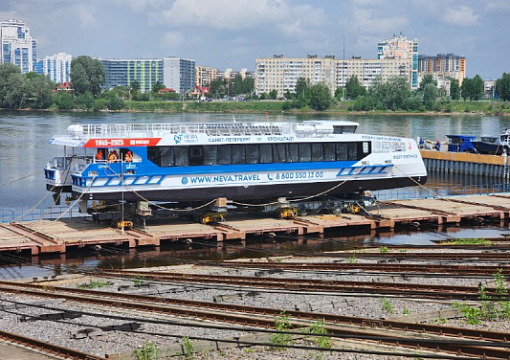 Класс РС: спущен на воду скоростной пассажирский катамаран «Форт Обручев»